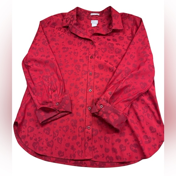 Chico's Red No-Iron Chic Stretch Red Hearts Button Up Blouse Top Size 2 Preowned - Picture 8 of 9